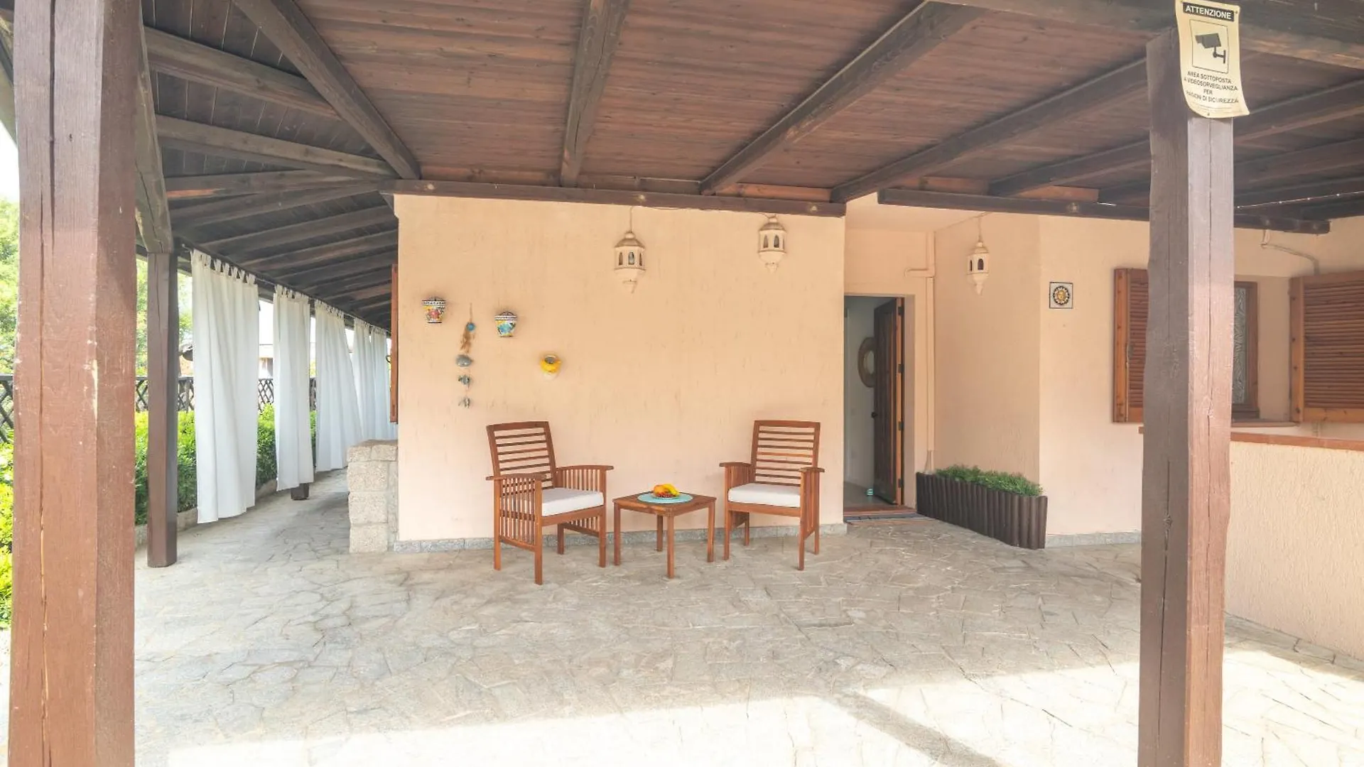 Villa Clelia Palau 0*,